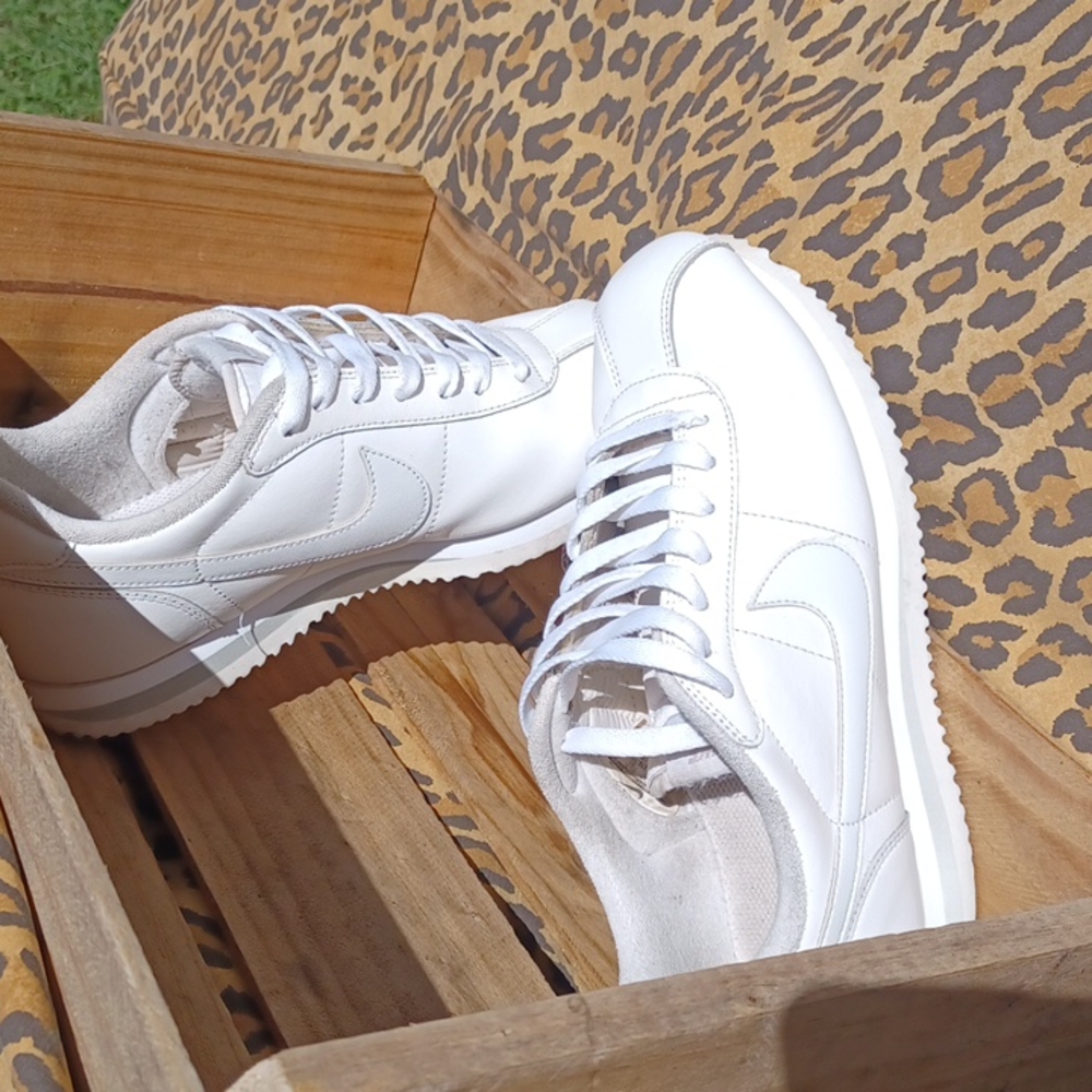 Refurbished White Nike Cortez  size 8 Men